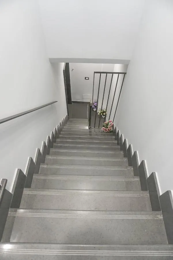 Bed & Breakfast B&B Porta Garibaldi Catania Italy