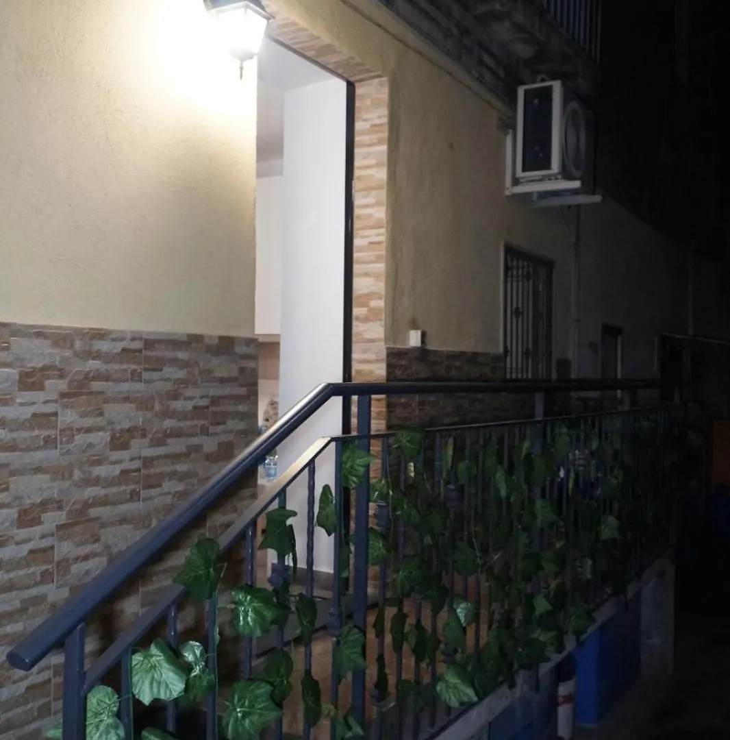B&B Porta Garibaldi 카타니아 0*,